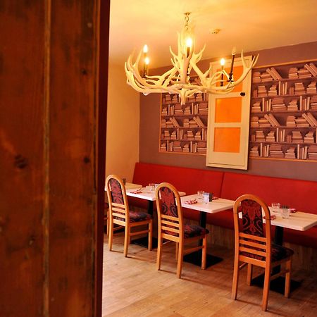 ホテル Buccleuch Arms St Boswells エクステリア 写真